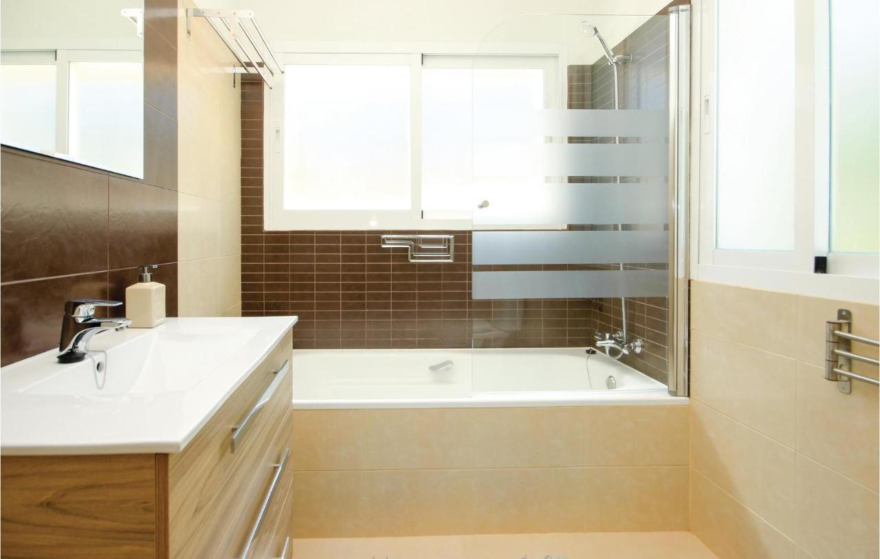 Nice Home In Ojen, Marbella With House Sea View Ngoại thất bức ảnh